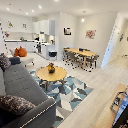3Bedroom, 2Bathroom, Balcony,Luxury Flat Westfield London Exterior foto