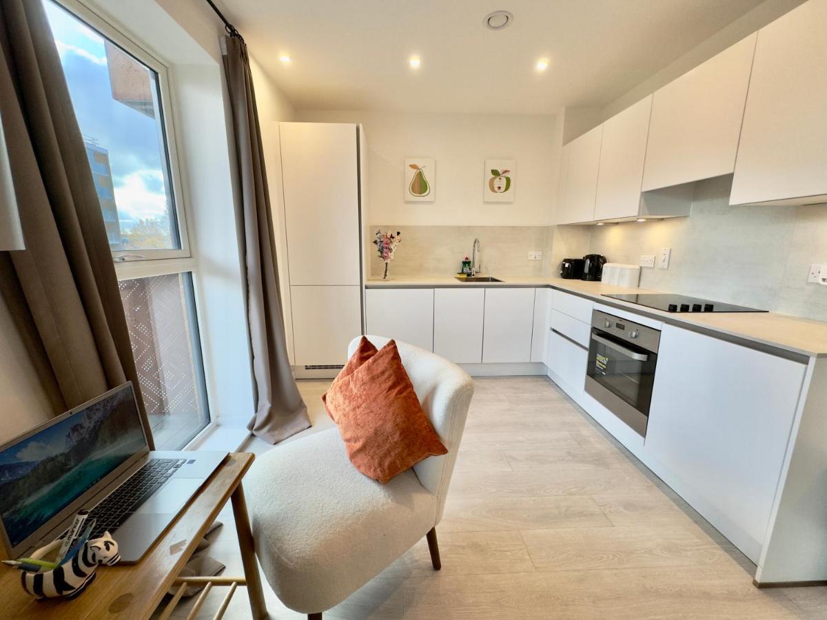 3Bedroom, 2Bathroom, Balcony,Luxury Flat Westfield London Exterior foto