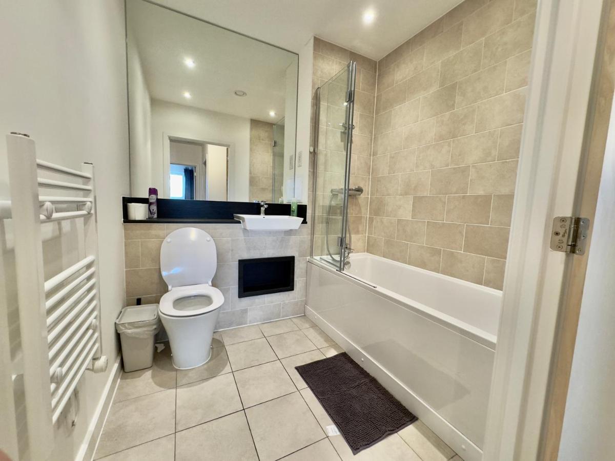 3Bedroom, 2Bathroom, Balcony,Luxury Flat Westfield London Exterior foto