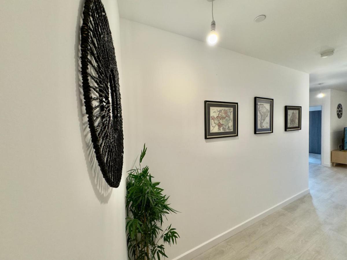 3Bedroom, 2Bathroom, Balcony,Luxury Flat Westfield London Exterior foto