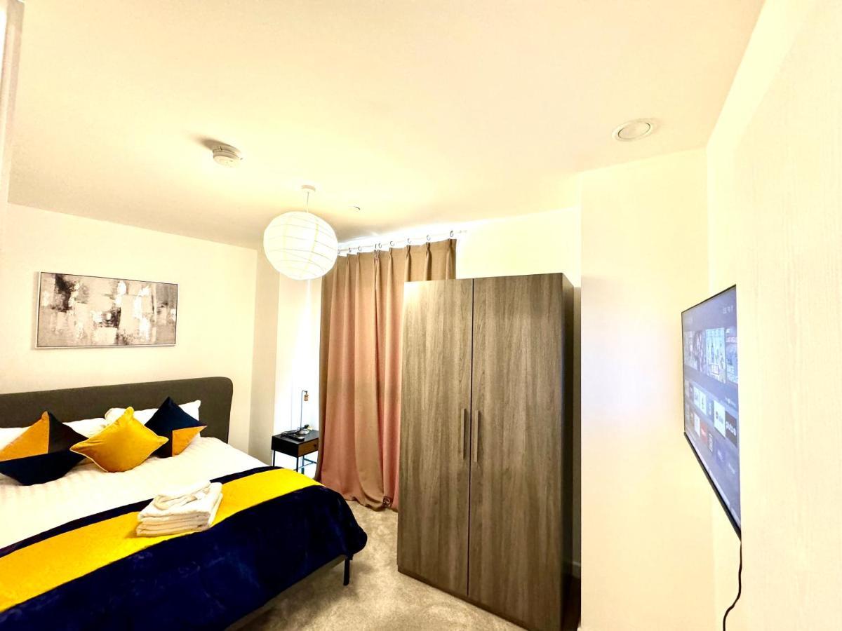 3Bedroom, 2Bathroom, Balcony,Luxury Flat Westfield London Exterior foto