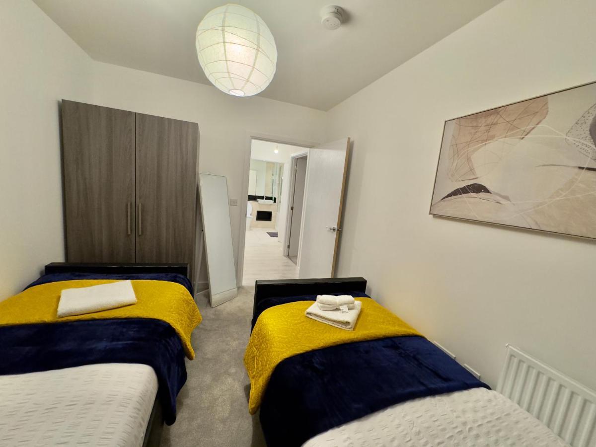 3Bedroom, 2Bathroom, Balcony,Luxury Flat Westfield London Exterior foto