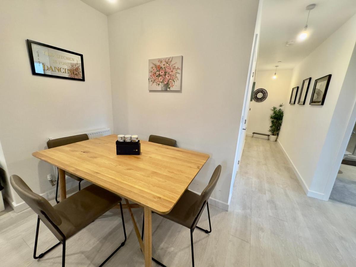 3Bedroom, 2Bathroom, Balcony,Luxury Flat Westfield London Exterior foto